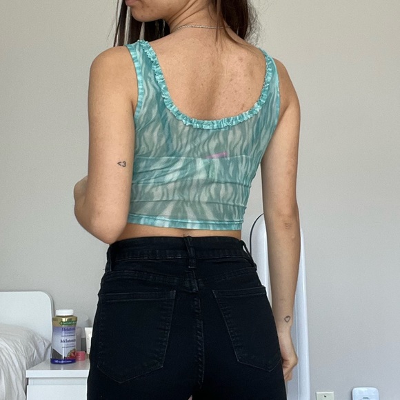 Boohoo Green Mesh Corset Top - Picture 4 of 14